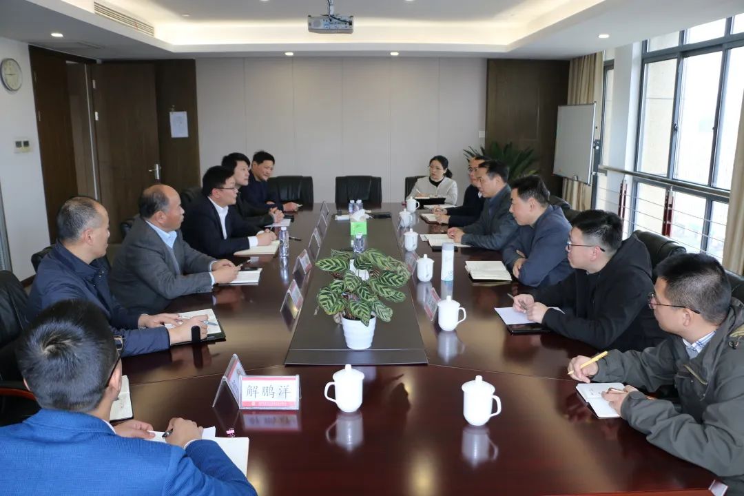 拱墅区委副书记、政法委书记沈华锋来公司调研